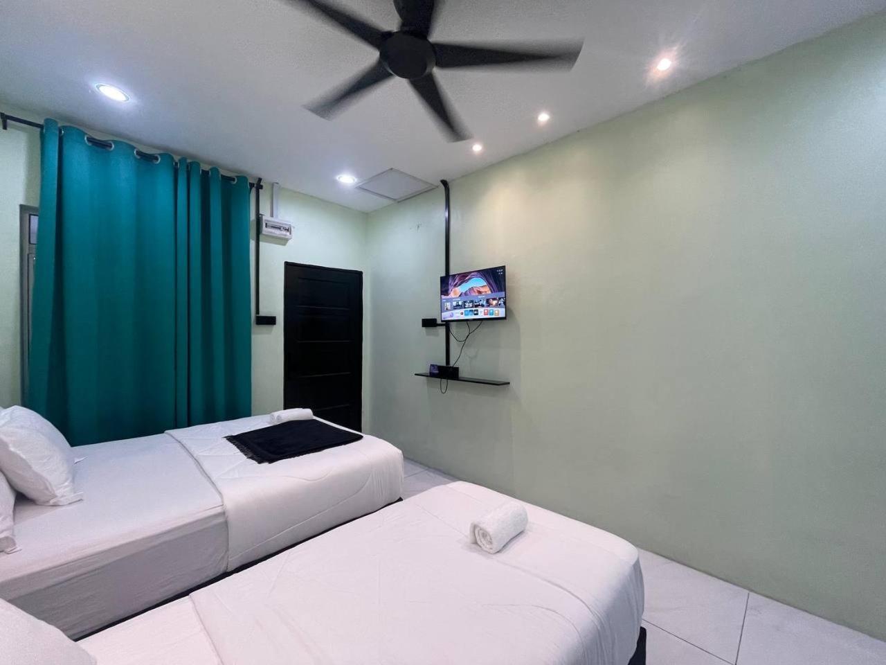 Ar Homestay & Roomestay Merlimau Экстерьер фото